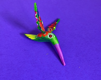 Alebrije Hummingbird Colibri 4 - 5 inches // Hand-carved and Hand Painted in San Martin Tilcajete, Oaxaca // Made in Mexico