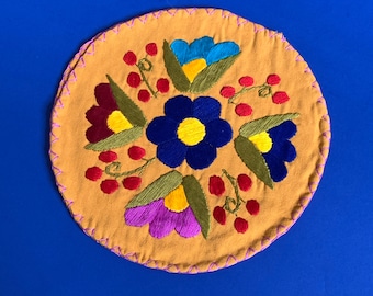 Mustard Yellow with Flowers Hand Embroidered Tortilla Warmer, Mexican Tortilla Warmer, Tortillero Hecho en Oaxaca