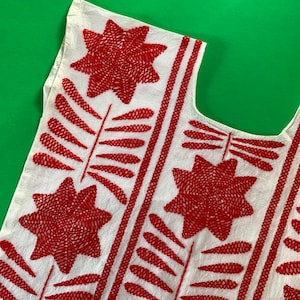 Full Hand Embroidered Huipil, Red Dress Jalapa De Diaz Oaxaca, Mexico / Mexican Embroidered Dress, One Size Fits Most