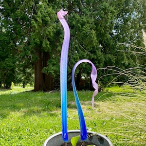 Set di 2 fronde sfumate dal blu al viola - Arte da giardino in vetro soffiato a mano