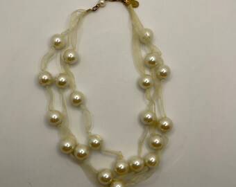 Kissaka Necklace - Etsy