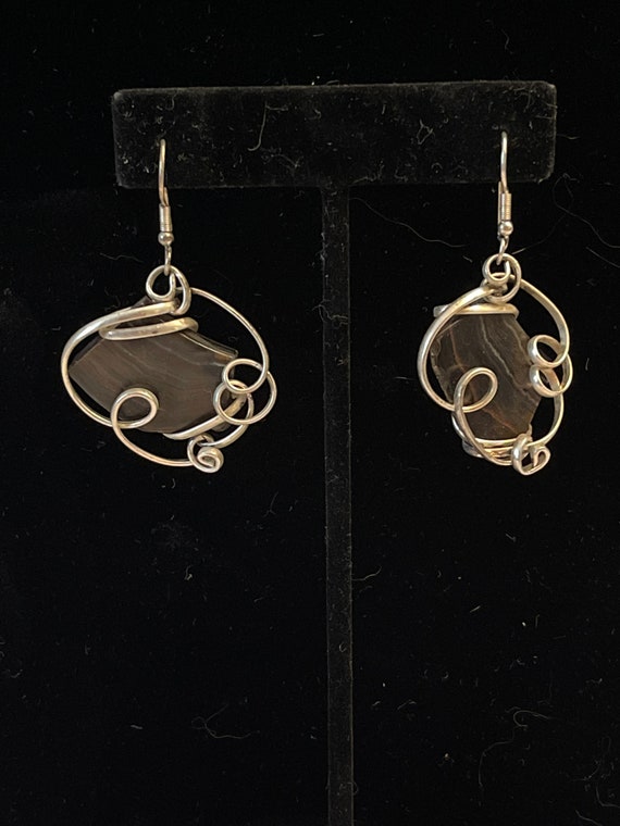 Beautiful Agate Drop Dangle Earrings wrapped in S… - image 1