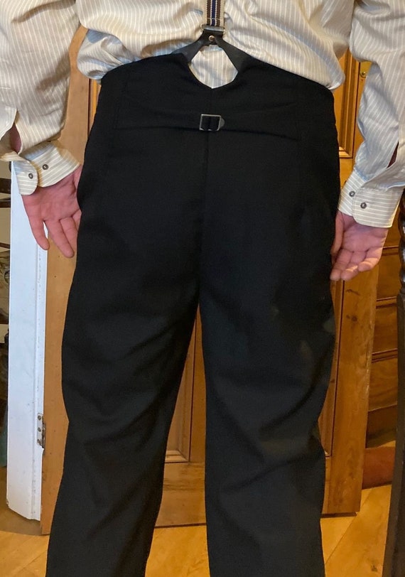 Pantalon homme taille haute en sergé de coton épais noir avec braguette  boutonnée et croisillons de boutons -  Canada
