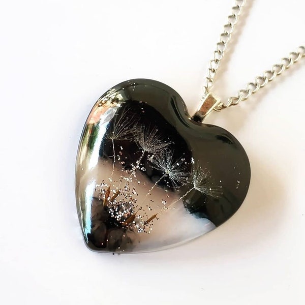 Resin heart necklace, Heart shaped resin necklace, Dandelion seed necklace, Real dandelion seed pendant, Make a wish necklace