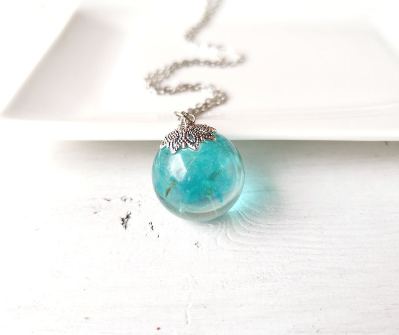 Real dandelion seeds necklace Resin dandelion jewelry Dandelion ball necklace Dandelion ball pendant Blue dandelion sphere necklace