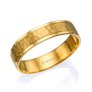 Hammered Wedding Ring, Wedding Band, Yellow Gold Ring, Mens Wedding Ring, Unisex Ring, Matte Ring, Promise Ring, Round Ring, Band Ring