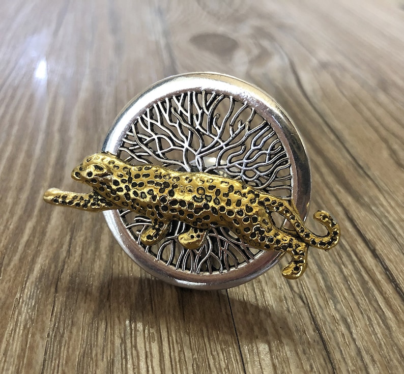 Leopard in the Jungle Drawer Knobs / Silver Leopard / Etsy Canada