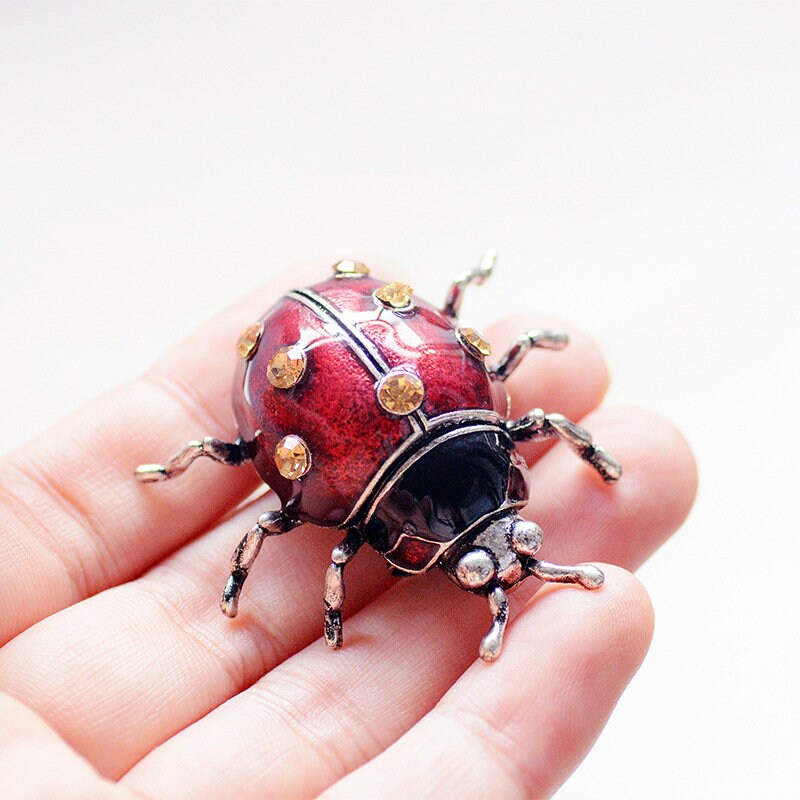 Enamel Ladybug Gather Honey drawer knobs / Ladybug cabinet / Gothic Home Decor / Furniture Hardware,Z-950