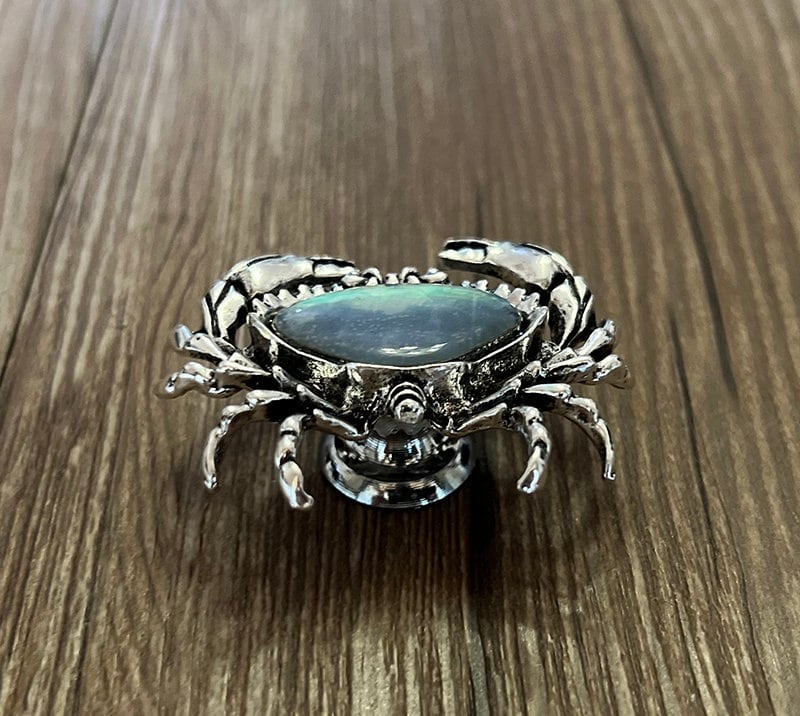 Crab Drawer Knobs / Crab / Gothic Home Decor / Animal Etsy