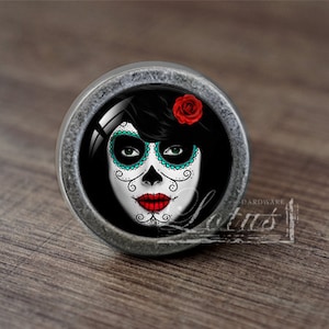 Creepy Ghost Zombies Dead Handmade Vintage Antique Drawer Knobs Pulls Handles/Dresser Knobs Cabinet Pull handles / Furniture Hardware