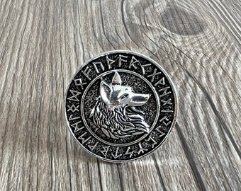 Silver Wolf drawer knobs / Wolf cabinet / Gothic Home Decor / Animal Shaped drawer knobs / Furniture Hardware,Z-1033