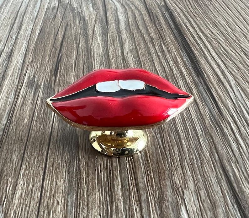 Enamel Red Lips drawer knobs / Red Lips cabinet / Gothic Home Decor / Furniture Hardware,Z-975 image 5