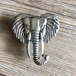 Silver Elephant drawer knobs / Elephant Cabinet / Gothic Home Decor / Animal Shaped drawer knobs / Furniture Hardware,Z-294