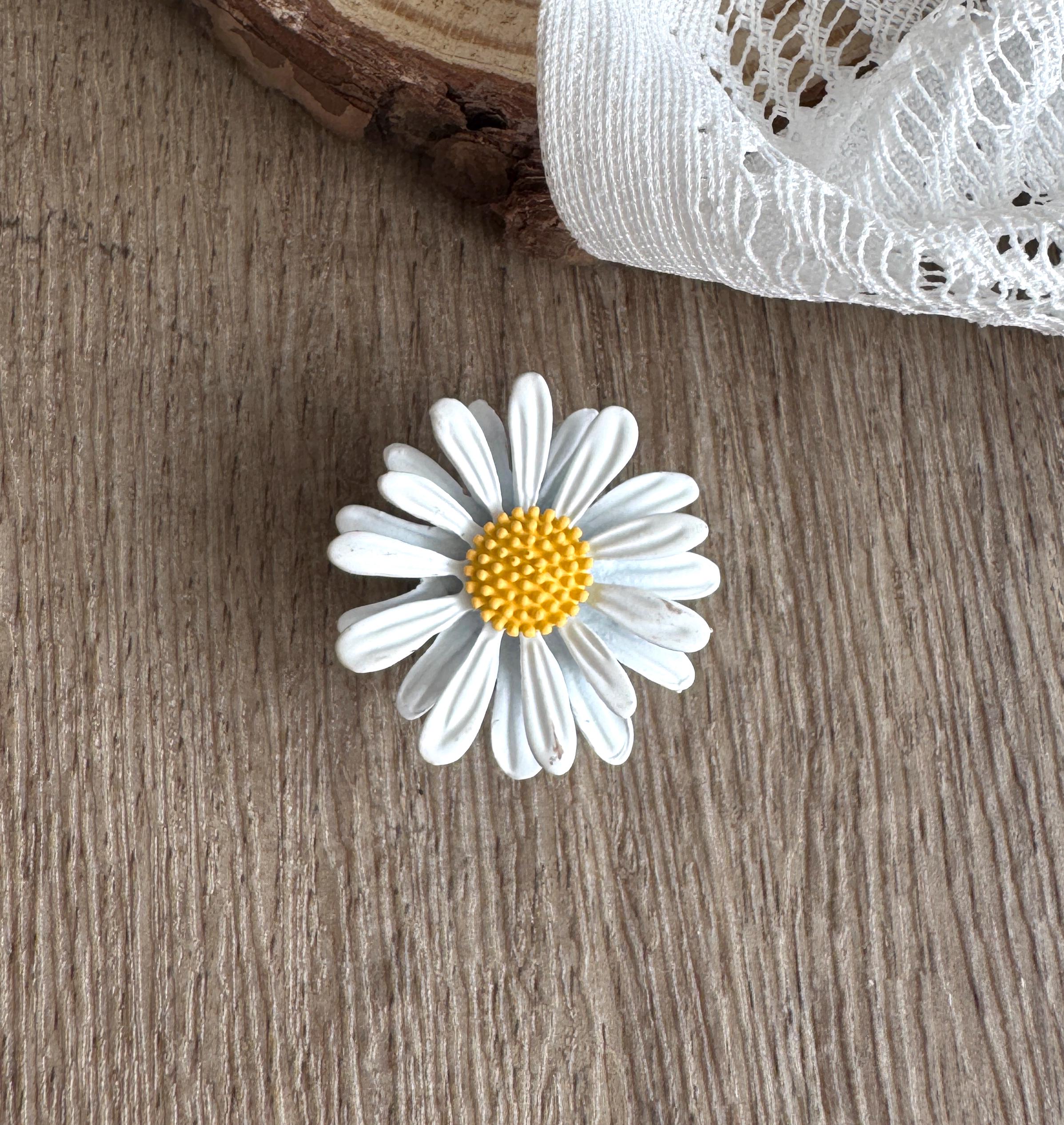 White Daisy Drawer Knobs / the Daisy Cabinet / Gothic Home Decor