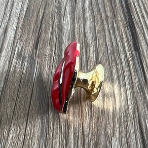 Enamel Red Lips drawer knobs / Red Lips cabinet / Gothic Home Decor / Furniture Hardware,Z-975 image 4