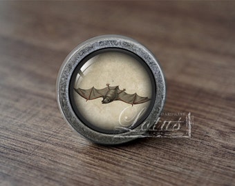 bat—Handmade Vintage Antique Drawer Knobs Pulls Handles/Dresser Knobs Cabinet Pull handles / Furniture Hardware