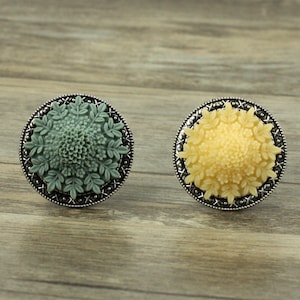 Flower Drawer Knobs / Ancient Silver Lace Cabinet /  Flower Cabinet Knobs - Flower Furniture knobs in Blue and Yellow ,Z-064
