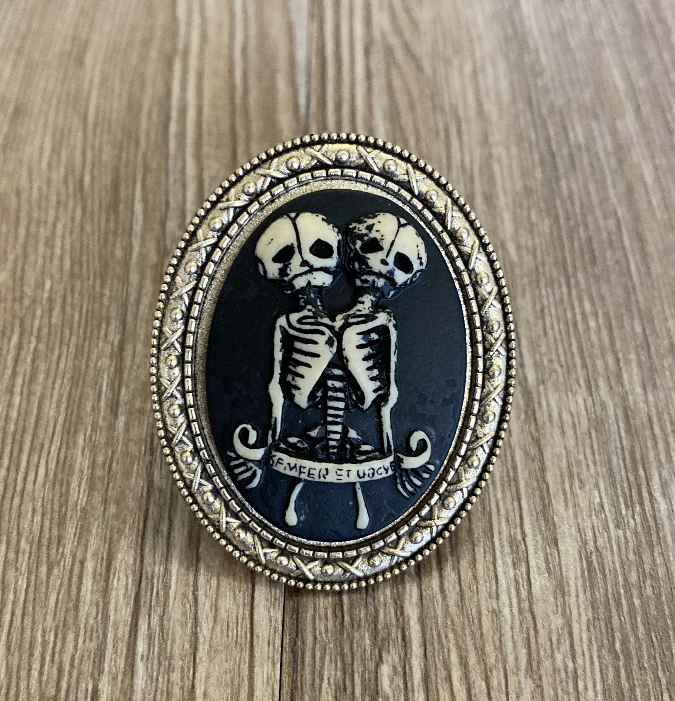 Gothic Double Skull Drawer Knobs / Skull Cabinet / Gothic Home