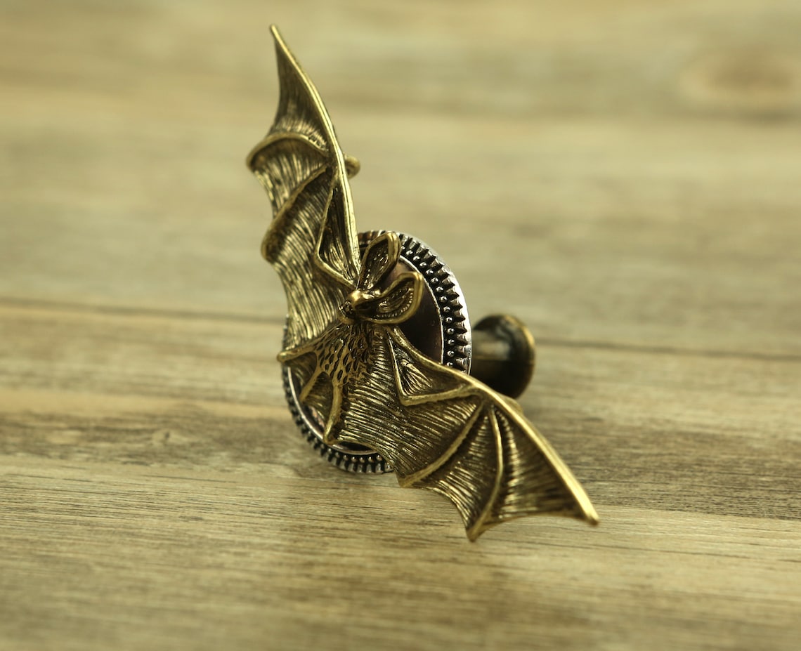 Bronze Bat drawer knobs / bat cabinet / Gothic Home Decor / | Etsy