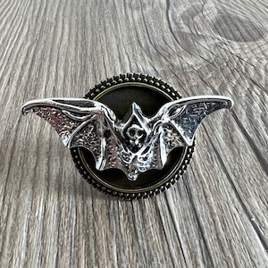 Silver Bat drawer knobs / bat cabinet / Gothic Home Decor / Animal Shaped drawer knobs / Furniture Hardware,Z-1070