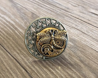 Old gold Gear Dragonfly drawer knobs / Gear Dragonfly  Cabinet / Gothic Home Decor / Animal Shaped drawer knobs / Furniture Hardware,Z-150