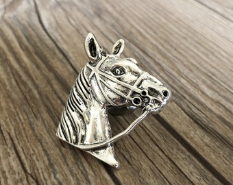 Silver Horse drawer knobs / Horse cabinet / Gothic Home Decor / Animal Shaped drawer knobs / Furniture Hardware,Z-219