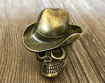 Gothic Skull Knobs Brass Knobs / Cabinet Dresser Knobs / Cabinet Knobs / Skull Furniture knobs in Brass ,Z-352