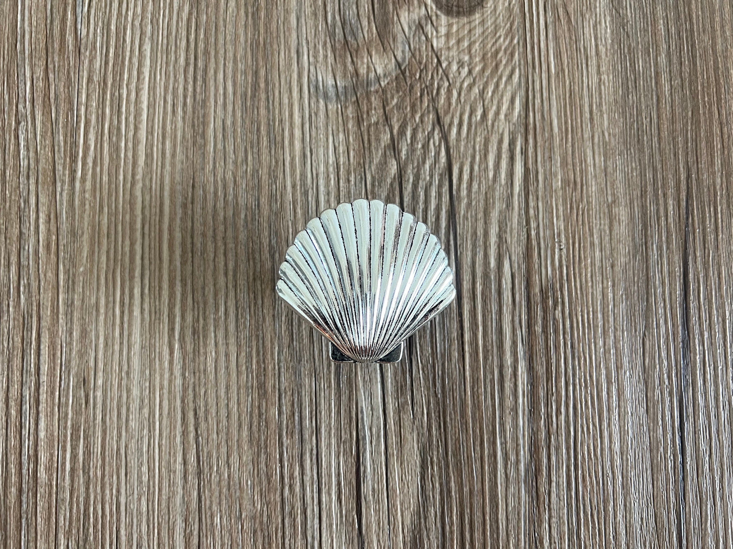 Silver Shells Knobs Brass Knobs / Shells Cabinet Dresser Knobs ...