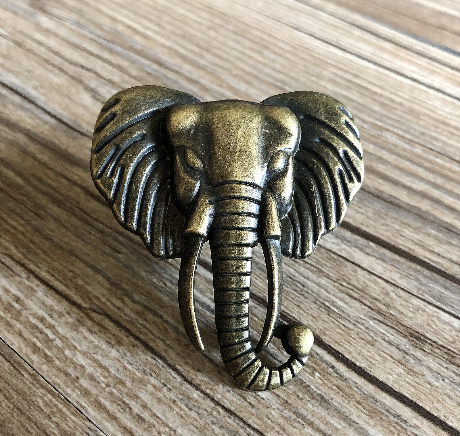 Brass Elephant Drawer Knobs / Elephant / Gothic Home Etsy UK