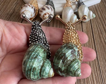 Maniglia con pomello in lega artigianale a forma di lumaca in 6 colori - GB091
