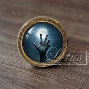 Creepy Ghost Zombies Dead Handmade Vintage Antique Drawer Knobs Pulls Handles/Dresser Knobs Cabinet Pull handles / Furniture Hardware