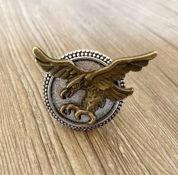 Brass Eagle Drawer Knobs / Eagle / Gothic Home Decor / Etsy