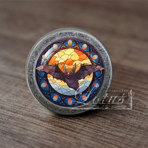 bat—Handmade Vintage Antique Drawer Knobs Pulls Handles/Dresser Knobs Cabinet Pull handles / Furniture Hardware