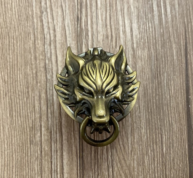 Retro Silver Wolf drawer knobs / Wolf cabinet / Gothic Home Decor / Animal Shaped drawer knobs / Furniture Hardware,Z-473 image 9