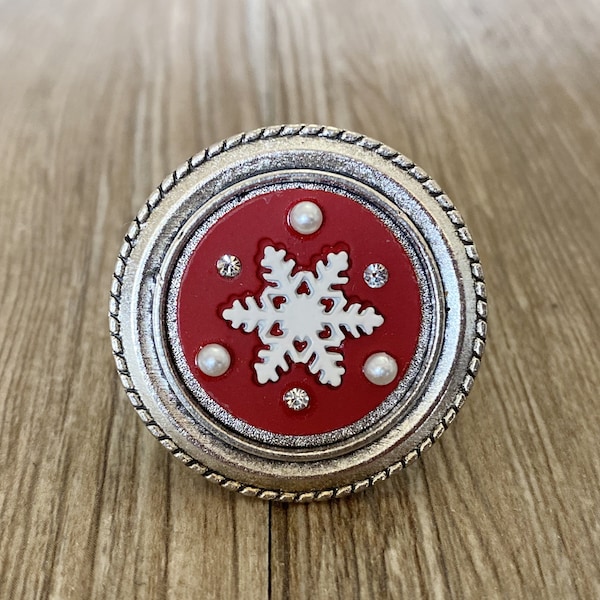 Christmas Snowflake drawer knobs / Snowflake cabinet / Gothic Home Decor / Animal Shaped drawer knobs / Furniture Hardware,Z-888