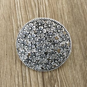 Retro Flower drawer knobs / Flower cabinet / Gothic Home Decor / Flower Shaped drawer knobs / Furniture Hardware,Z-348