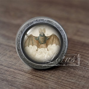 bat—Handmade Vintage Antique Drawer Knobs Pulls Handles/Dresser Knobs Cabinet Pull handles / Furniture Hardware