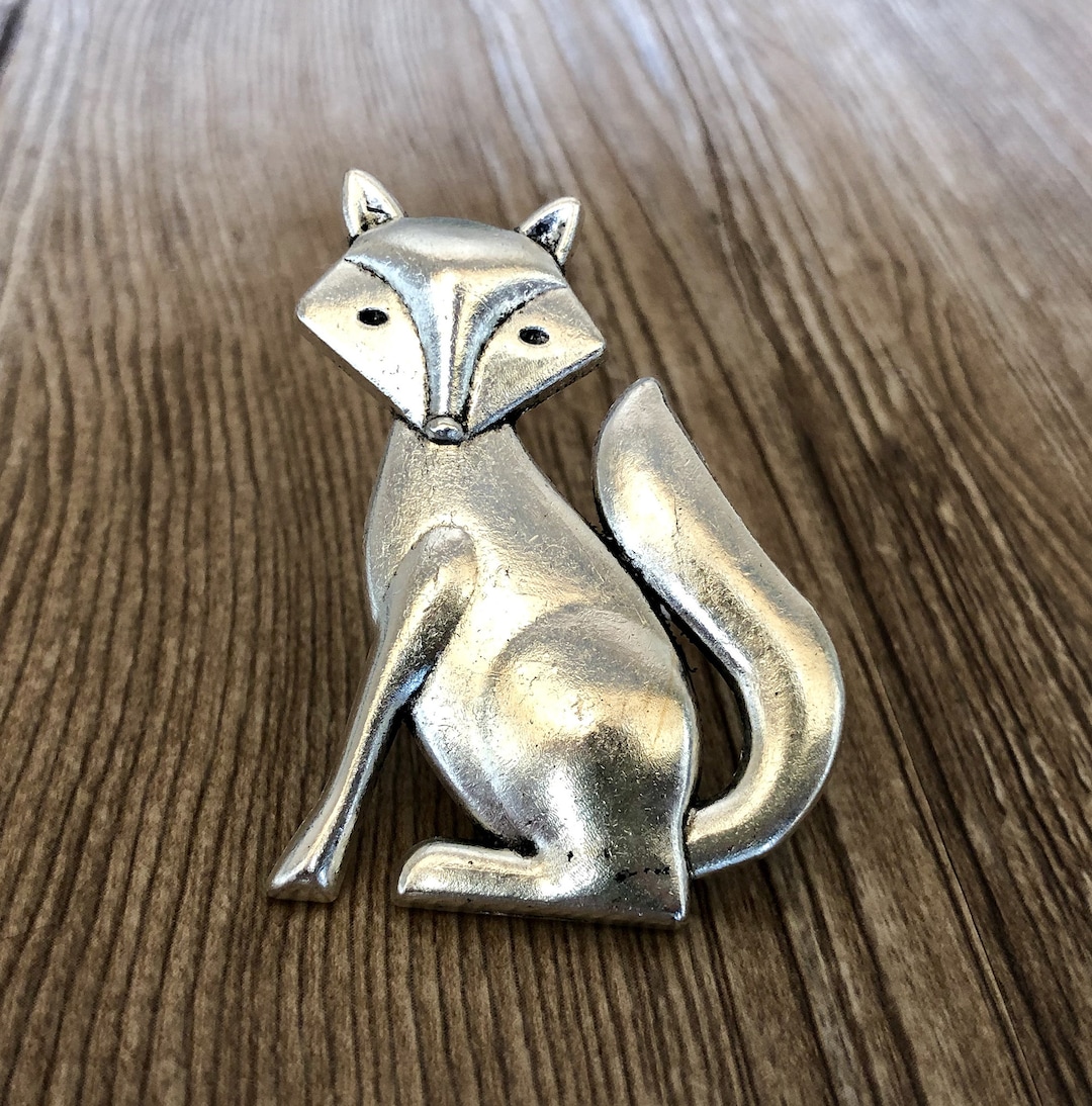 Retro Fox Drawer Knobs / Fox Cabinet / Gothic Home Decor / Animal
