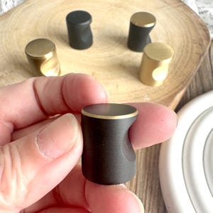 真鍮無垢材製手作りアンティーク調引き出しノブ／ドレッサーキャビネット取っ手／家具金具、CP-366