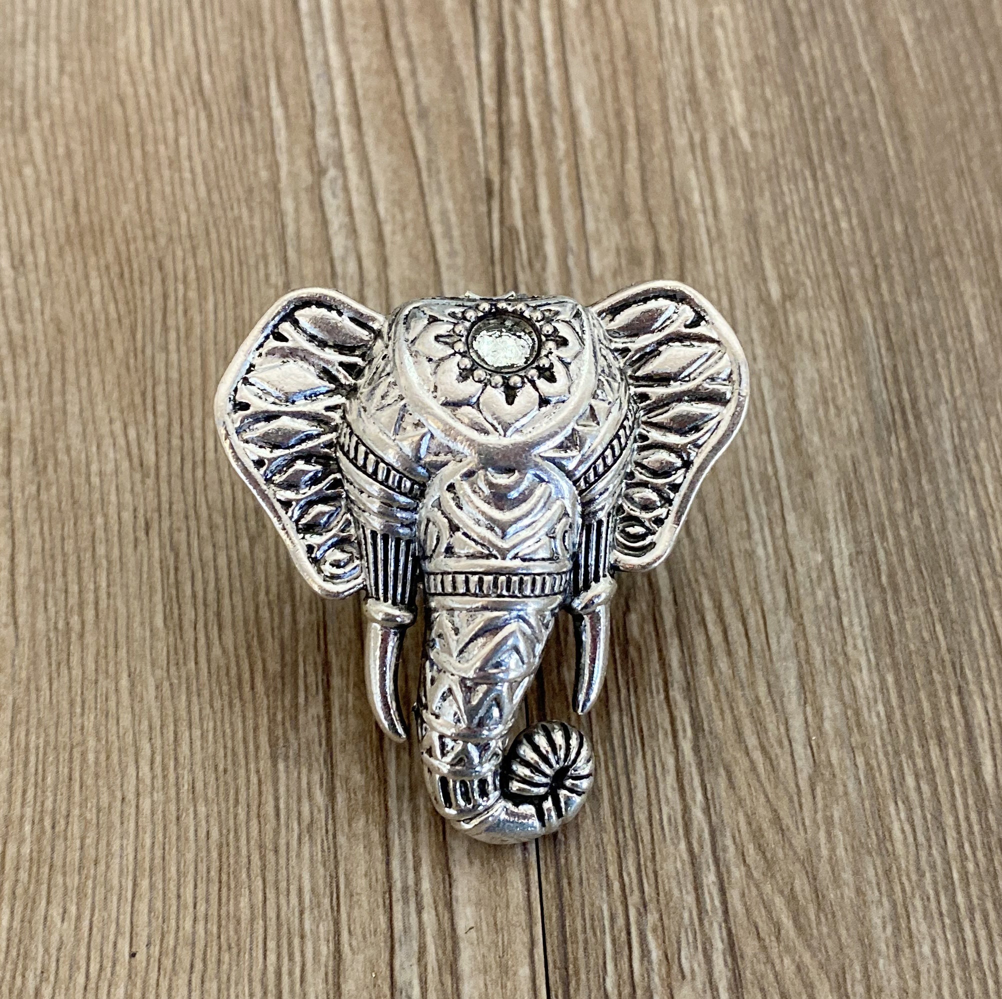 Silver Elephant drawer knobs / Elephant Cabinet / Gothic Home | Etsy