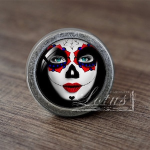 Creepy Ghost Zombies Dead Handmade Vintage Antique Drawer Knobs Pulls Handles/Dresser Knobs Cabinet Pull handles / Furniture Hardware