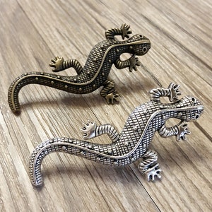 Lizard drawer knobs / Lizard cabinet / Gothic Home Decor / Animal Shaped drawer knobs / Furniture Hardware,Z-156