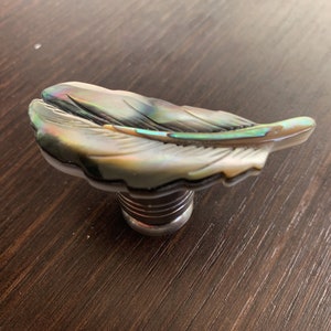 Feather Natural Shell Drawer knobs / Furniture Knobs with Rope Pattern - Spiral Drawer KnobCabinet Knobs  ,Z-092