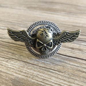 Silver Gear skull drawer knobs / Gear skull  Cabinet / Gothic Home Decor / Animal Shaped drawer knobs / Furniture Hardware,Z-200