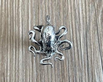 Silver Octopus drawer knobs / Octopus Cabinet / Gothic Home Decor / Animal Shaped drawer knobs / Furniture Hardware,Z-1054