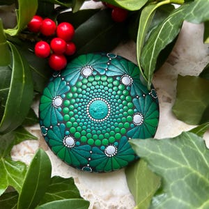 Hand Painted Mandala Stone (Ceramic) - Meditation Stone - Hand Made - Painted Stones - Decorative - Dot Art