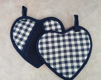 Navy Gingham Heart Potholders, Homespun Farmhouse Oven Mitts, Set of 2