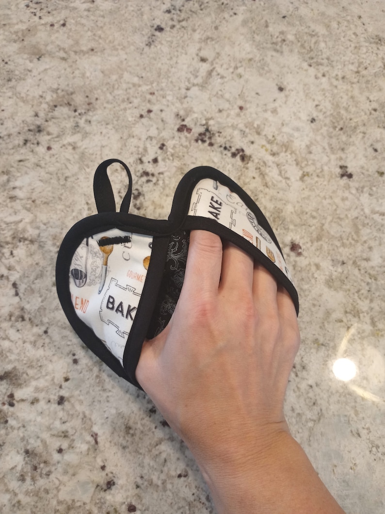 Heart Potholder Set - Thumbnail 5