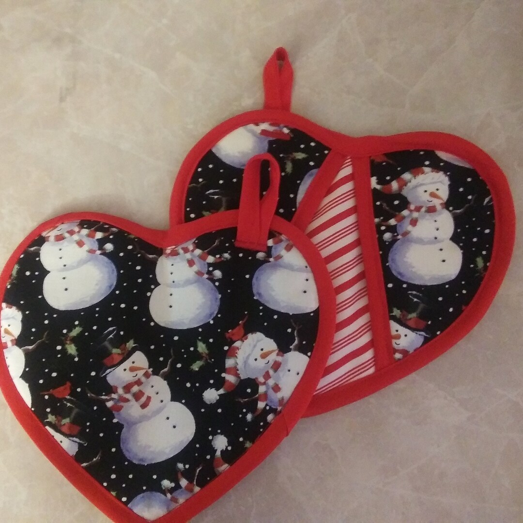 Set of 2 Snowman Heart Potholders, Holiday Oven Mitts, Winter Kitchen