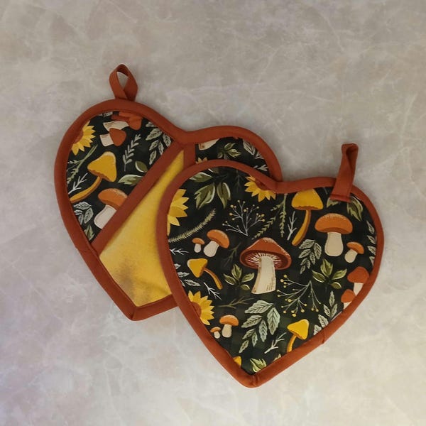 Set of Two Mushroom Sunflower Potholders, Heart-shaped Woodland Oven Mitts, Rust Yellow Forest Green Kitchen Decor, FALL Hostess Gift
